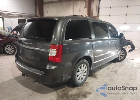 2016 Chrysler Town & Country Touring from USA, damaged, VIN 2C4RC1BG3GR105453